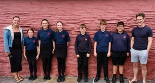 Ysgolion Uwchradd Ceredigion yn cael hwyl yn y Talwrn y Beirdd Ifanc